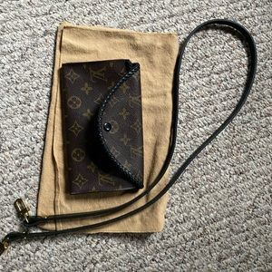 Louis Vuitton crossbody